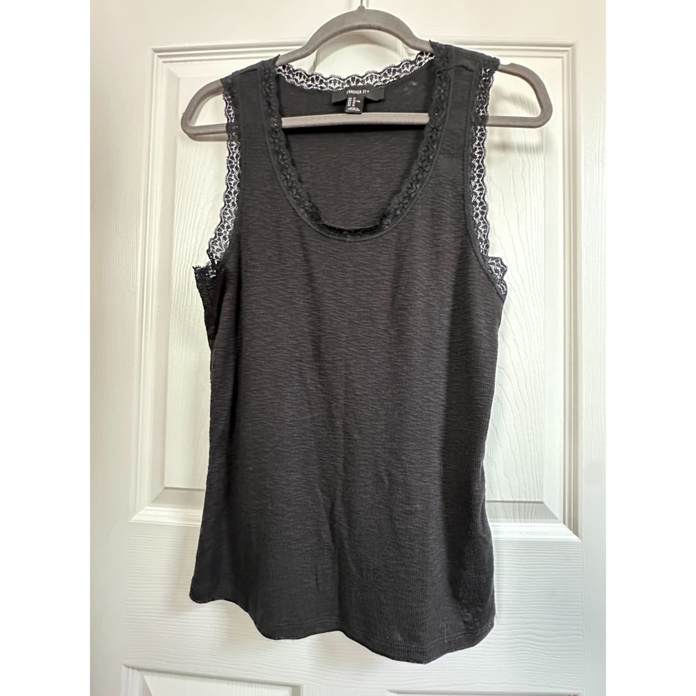 Forever 21 Womens Plus 1X Black Ribbed Lace Trim Tank Top Cami Y2K